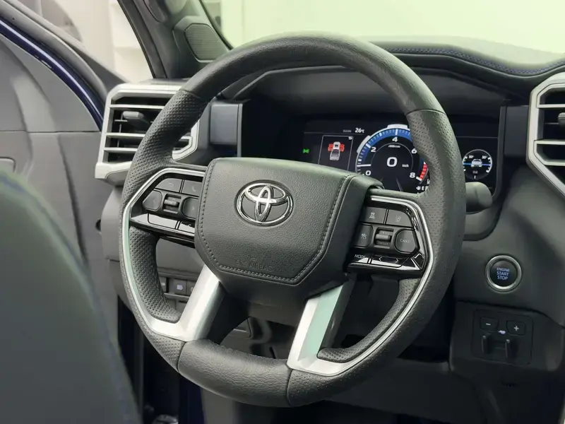 2022 Toyota Tundra с пробегом 20 200 км