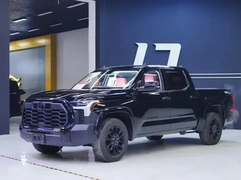 2023 Toyota Tundra с пробегом 94 000 км