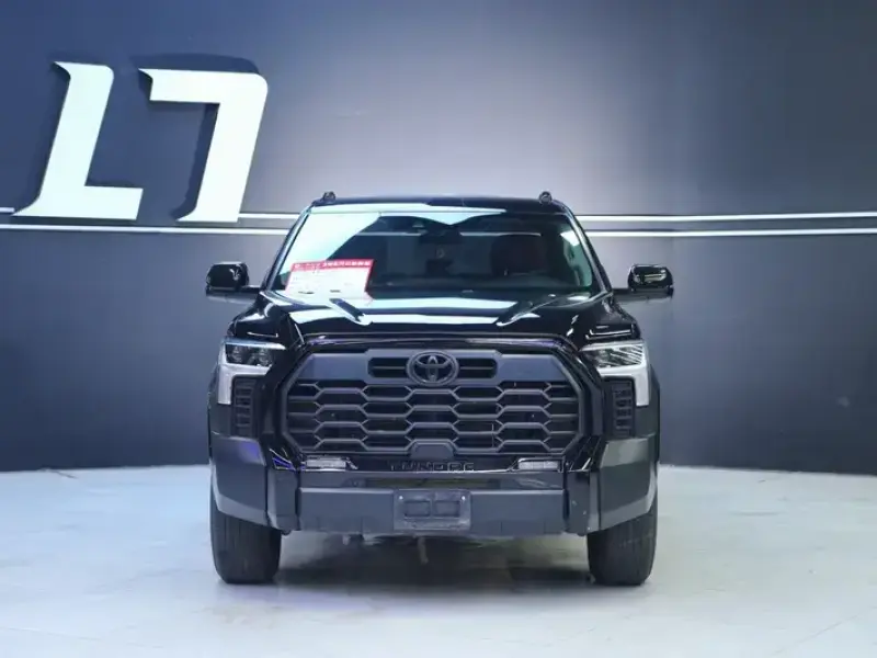 2023 Toyota Tundra с пробегом 94 000 км