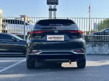 2022 Toyota Venza с пробегом 26 900 км