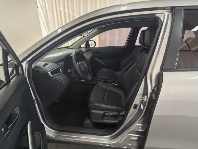 2023 Toyota Corolla Cross с пробегом 18 200 км