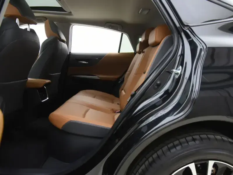 2024 Toyota Venza с пробегом 1 000 км