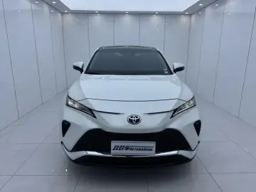 2023 Toyota Venza с пробегом 23 000 км