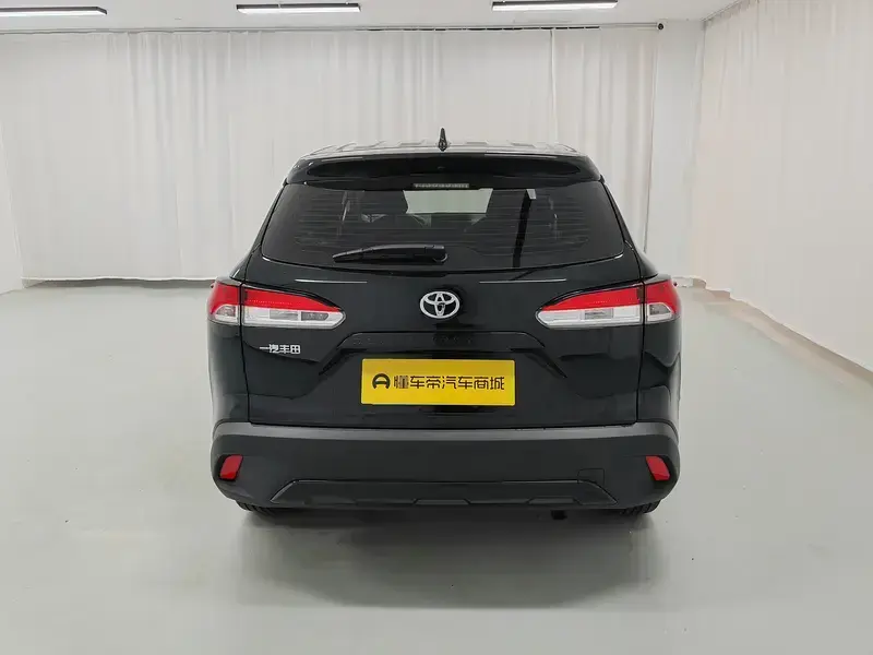 2024 Toyota Corolla Cross с пробегом 4 700 км
