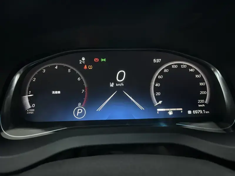 2023 Toyota Venza с пробегом 36 000 км