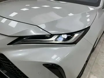 2022 Toyota Venza с пробегом 45 900 км