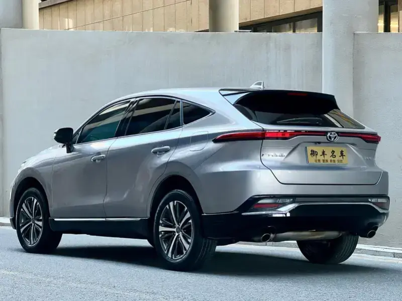 2022 Toyota Venza с пробегом 40 000 км
