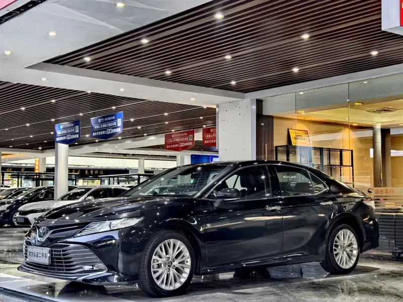2019 Toyota Camry с пробегом 113 000 км