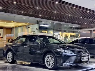 2019 Toyota Camry с пробегом 113 000 км