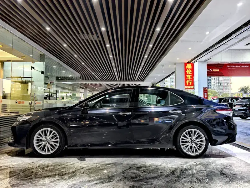 2019 Toyota Camry с пробегом 113 000 км
