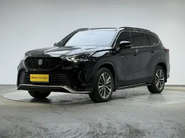 Toyota Crown Kluger