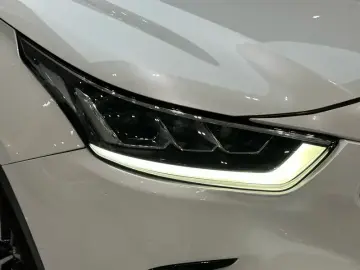 2023 Toyota Crown Kluger с пробегом 36 000 км
