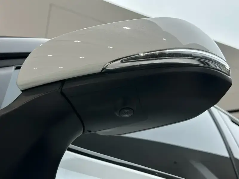 2023 Toyota Crown Kluger с пробегом 36 000 км