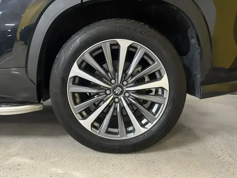 2024 Toyota Crown Kluger с пробегом 14 900 км