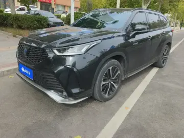 Toyota Crown Kluger