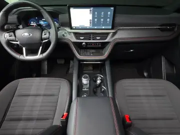 2024 Ford Explorer с пробегом 8 976 км