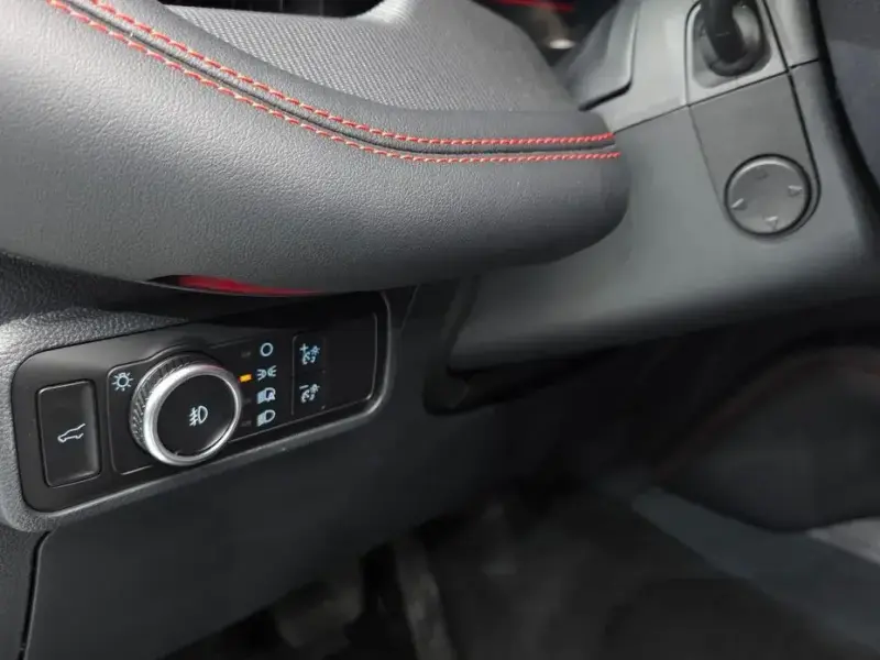 2024 Ford Explorer с пробегом 8 976 км