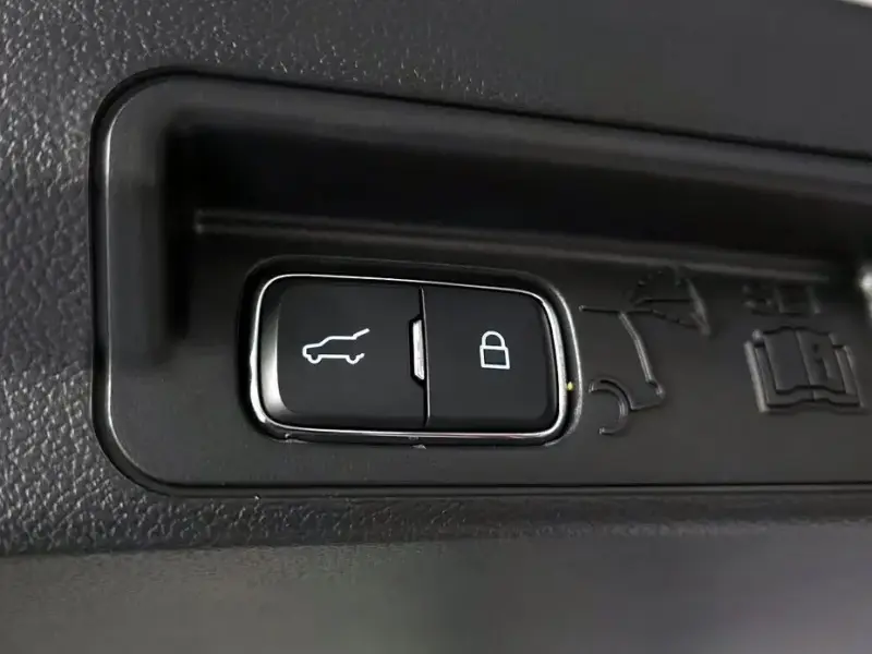 2024 Ford Explorer с пробегом 8 976 км