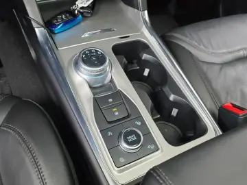 2023 Ford Explorer с пробегом 16 055 км