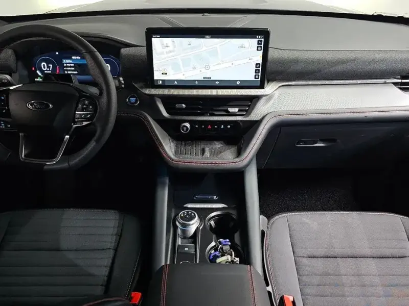 2025 Ford Explorer с пробегом 17 982 км