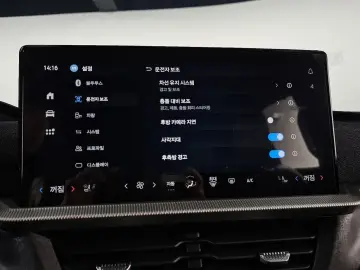 2025 Ford Explorer с пробегом 17 952 км
