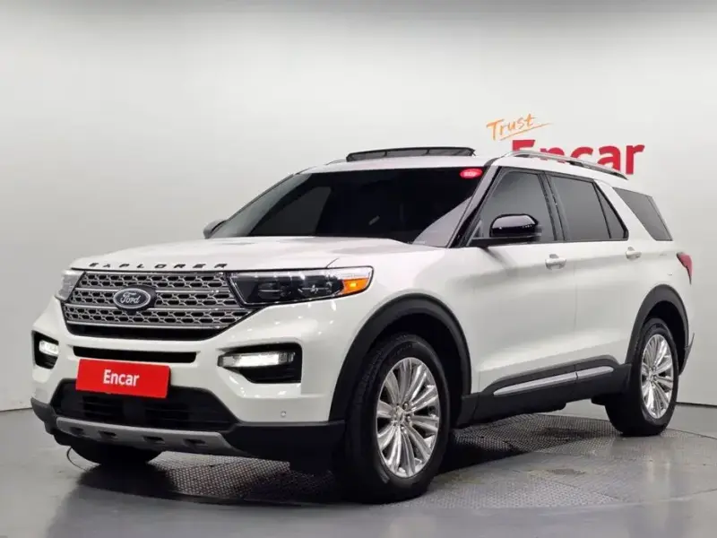 2023 Ford Explorer с пробегом 34 366 км