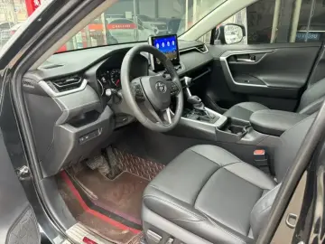 2021 Toyota Wildlander с пробегом 50 100 км