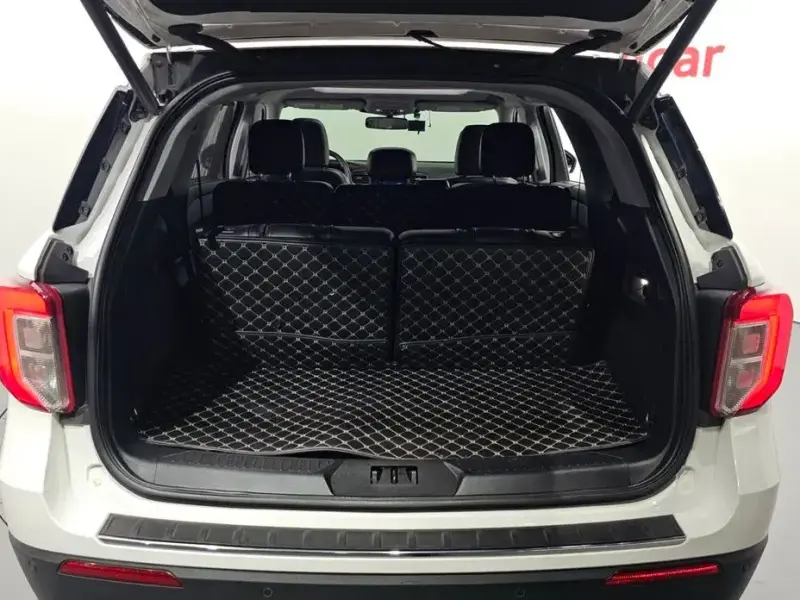 2023 Ford Explorer с пробегом 34 366 км