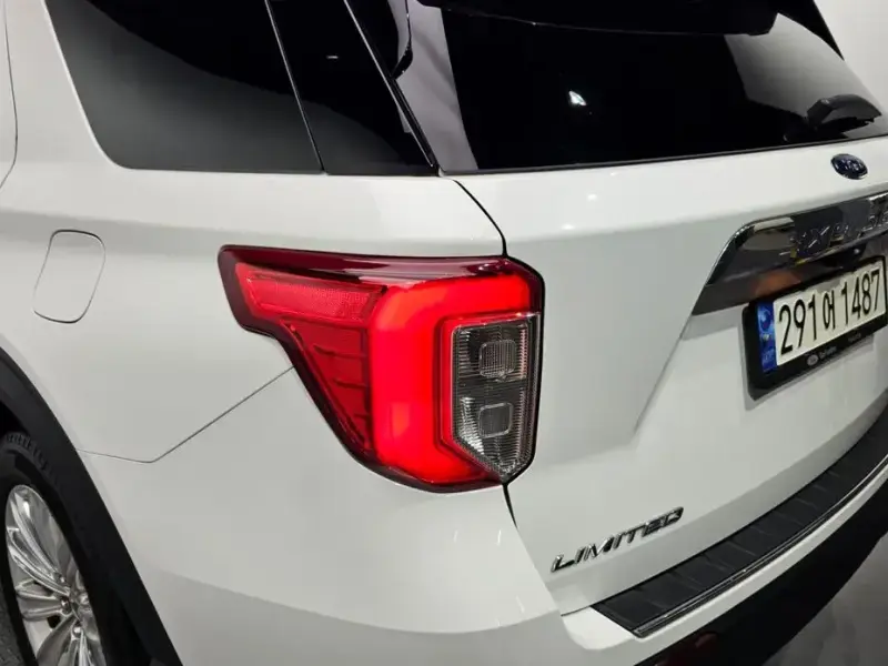 2023 Ford Explorer с пробегом 34 366 км