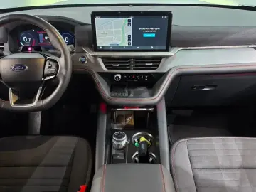 2024 Ford Explorer с пробегом 27 569 км