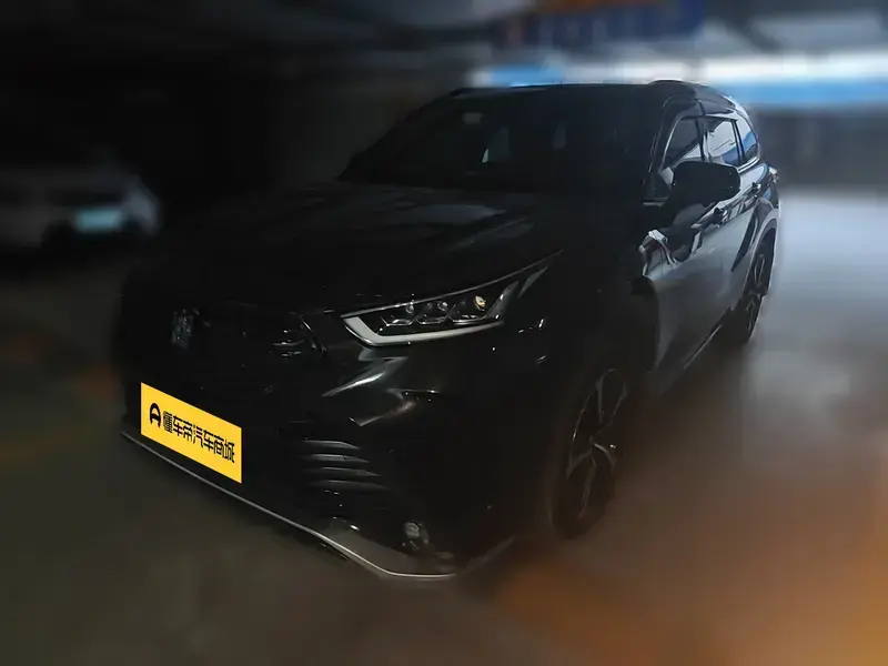 2021 Toyota Crown Kluger с пробегом 91 400 км