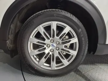 2025 Ford Explorer с пробегом 24 625 км