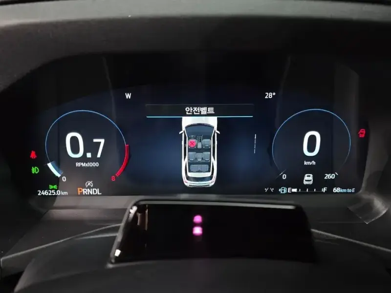 2025 Ford Explorer с пробегом 24 625 км