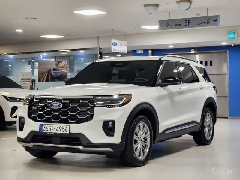 2024 Ford Explorer с пробегом 21 736 км