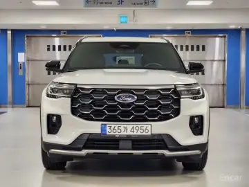 2024 Ford Explorer с пробегом 21 736 км