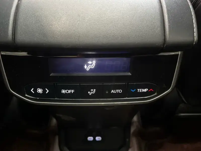 2024 Toyota Crown Kluger с пробегом 29 000 км