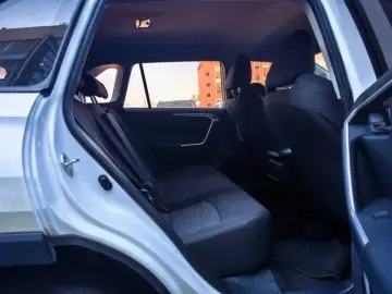 2022 Toyota Wildlander с пробегом 68 000 км
