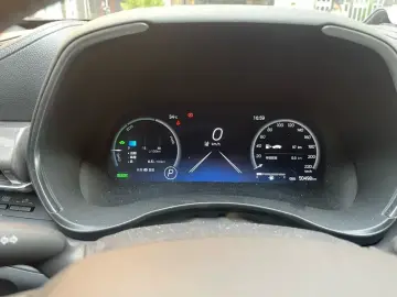 2024 Toyota Crown Kluger с пробегом 50 000 км