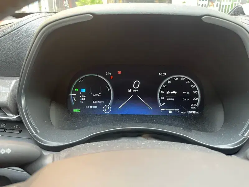 2024 Toyota Crown Kluger с пробегом 50 000 км