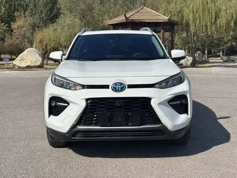 2023 Toyota Wildlander с пробегом 46 000 км