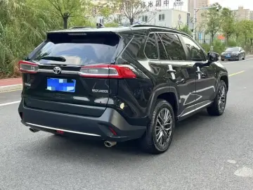 2023 Toyota Wildlander с пробегом 80 000 км