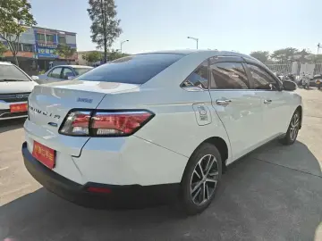 2019 Venucia D60 с пробегом 92 000 км