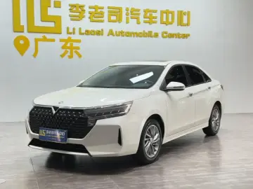 2021 Venucia D60 с пробегом 18 000 км