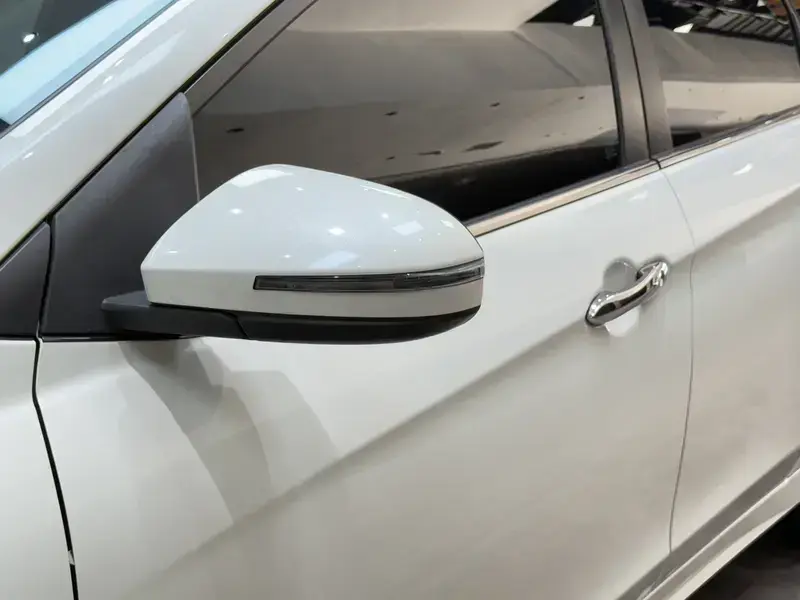 2021 Venucia D60 с пробегом 18 000 км