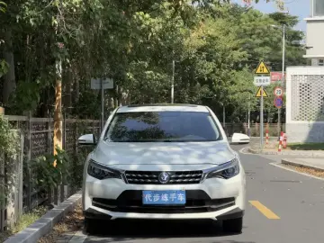 2019 Venucia D60 с пробегом 110 000 км
