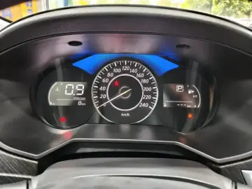 2023 Venucia D60 с пробегом 100 км