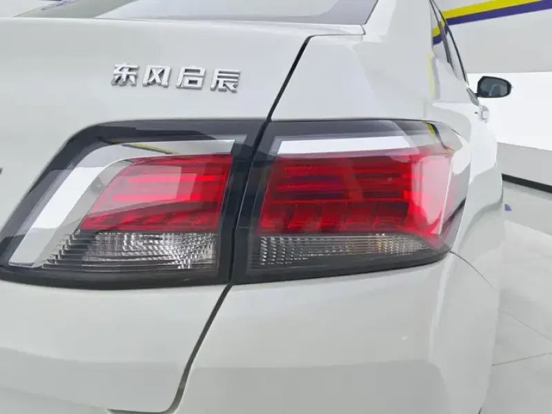 2020 Venucia D60 с пробегом 52 000 км