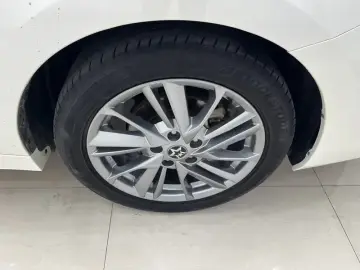 2021 Venucia D60 с пробегом 75 000 км