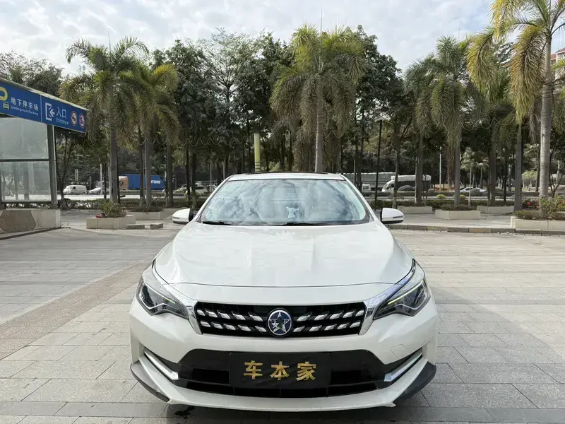 2020 Venucia D60 с пробегом 61 000 км