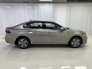 2023 Volkswagen Bora с пробегом 5 900 км